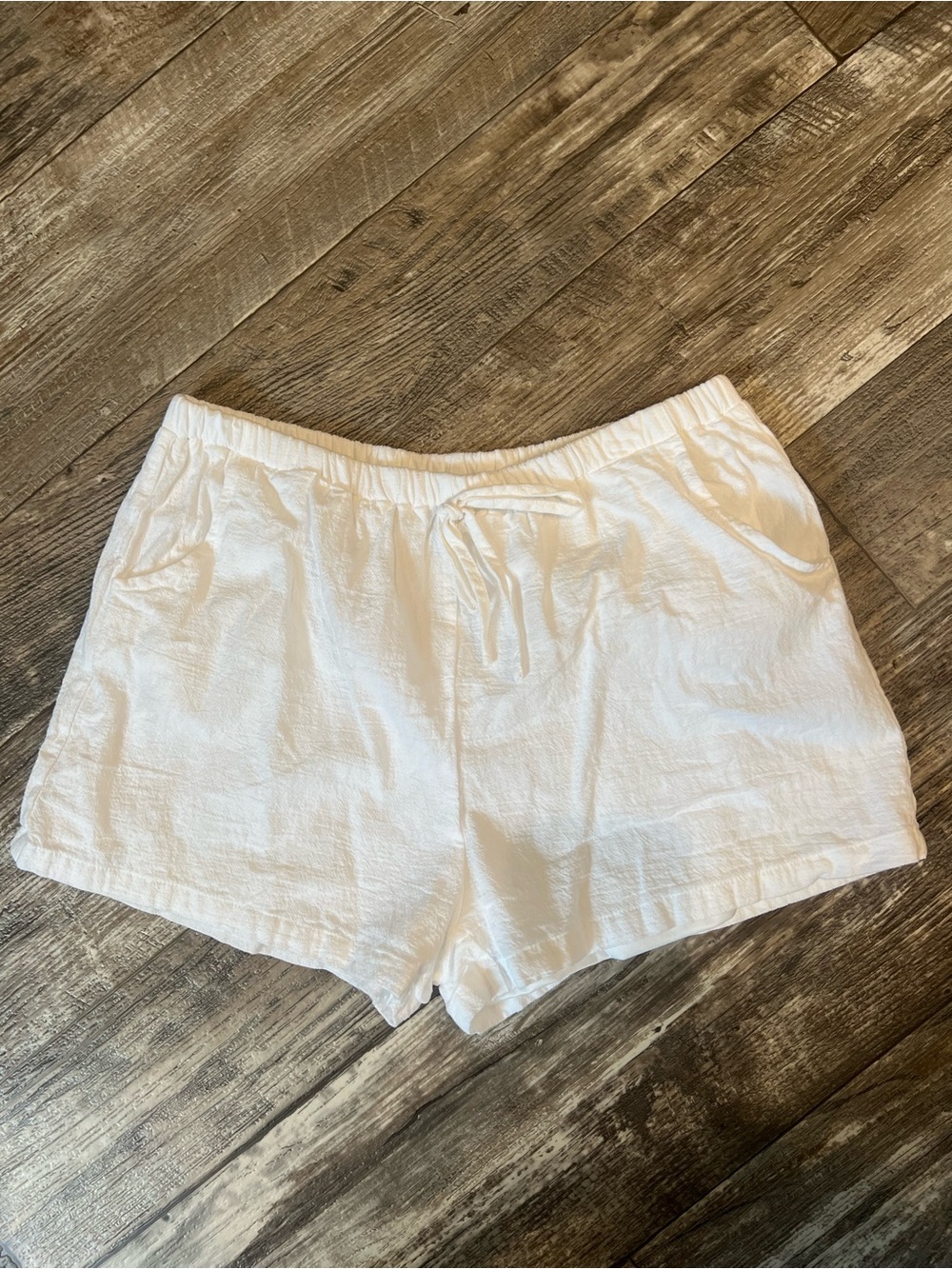 SHEIN White Elastic Waist Linen-Blend Athletic Shorts